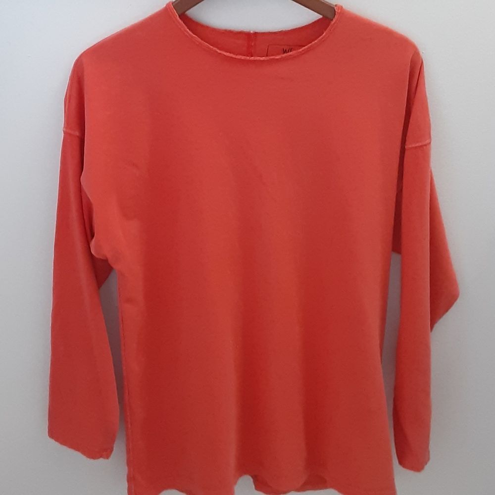 We The Free People Orange Oversized Long Sleeve Tee XS Raw Cut Collar